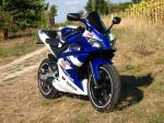 et Hop une YZF-R125R en plus !! Yzf-r125-team-r-p...024x768--1f60511