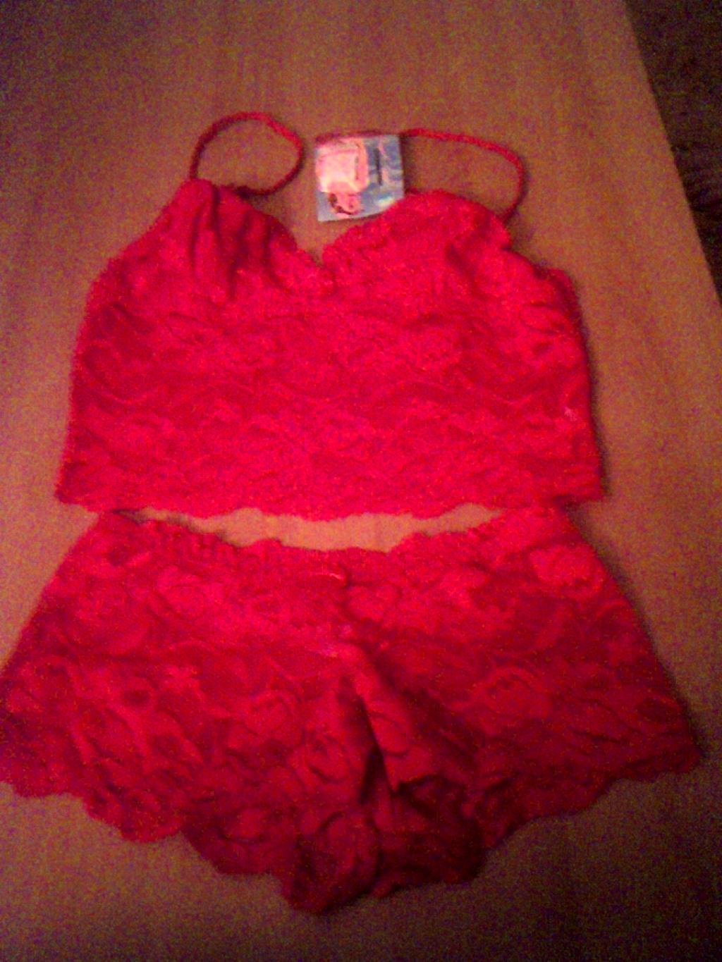 Image: lingerie-106-6e82d4.jpg